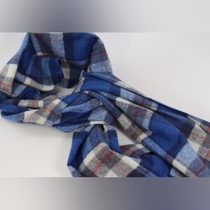 Vintage Pendleton Blue plaid scarf, 100% Virgin Wool, long blue winter scarf,